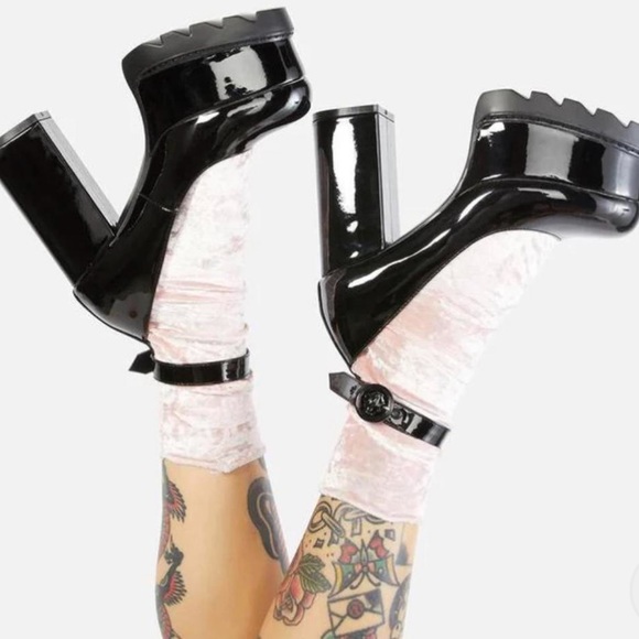 ❌SOLD❌ Lamoda Mary Jane Platform heels - Picture 6 of 7